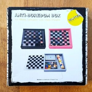 NEW Anti‎ Boredom Box with 5 Games